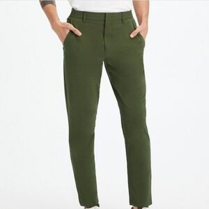 Fabletics The Only Pant - Olive Green